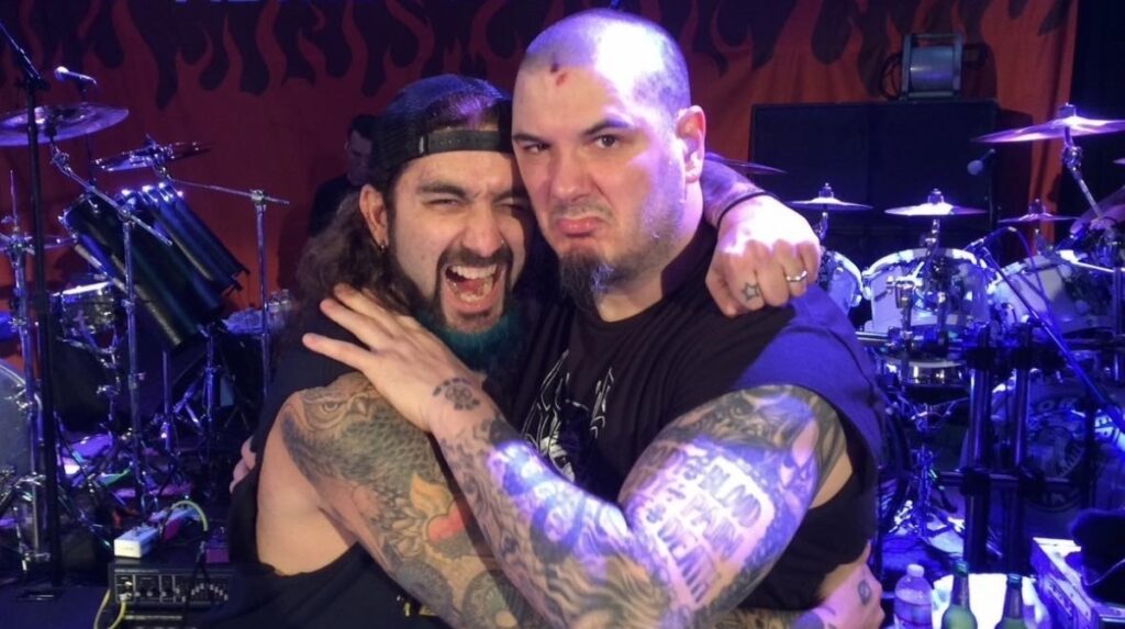Pantera: para Mike Portnoy, críticos estão "engolindo o choro"