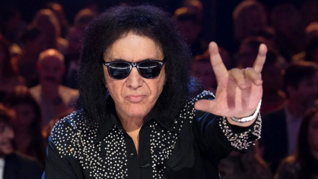 Kiss sou iludido o suficiente para acreditar que somos os rostos mais reconhecidos do planeta, diz Gene Simmons